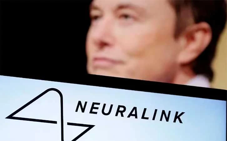 Elon Musk reporta primer humano con implante cerebral