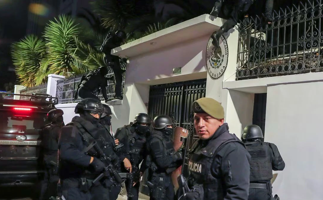 Rusia expresa su "extrema preocupación" ante Ecuador por la irrupción armada a la Embajada de México