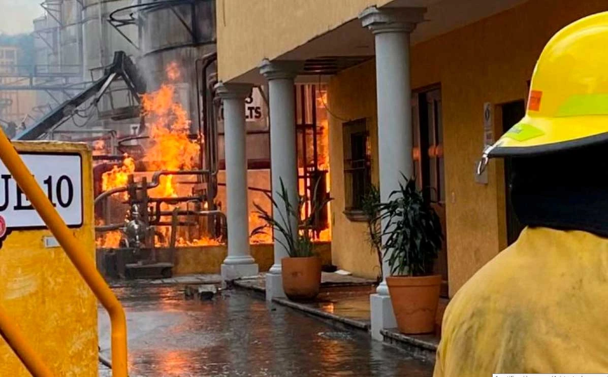 Se registra un segundo incendio en tequilera José Cuervo