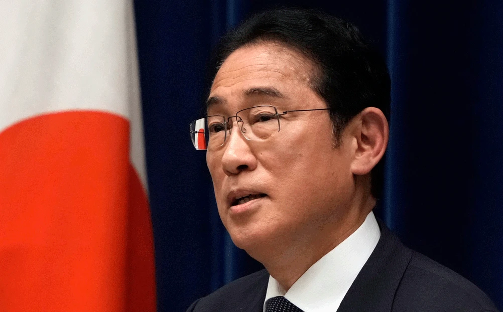 Desaprobación obliga al primer ministro de Japón a renunciar a la reelección