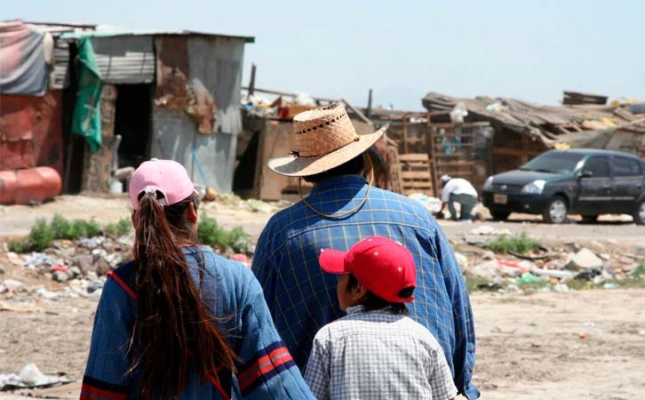 Pobreza persistente, urge transformación del sistema laboral en México