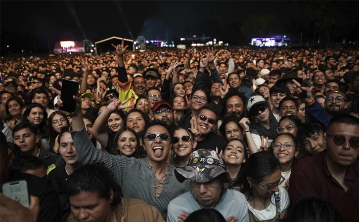 Cómo pretenden segregar a los jóvenes de su realidad social