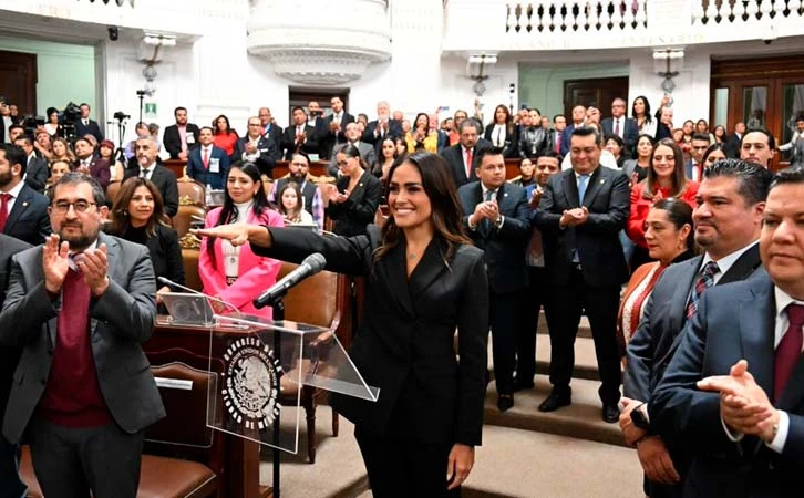 Predomina presencia femenina en gabinete de Alessandra Rojo de la Vega