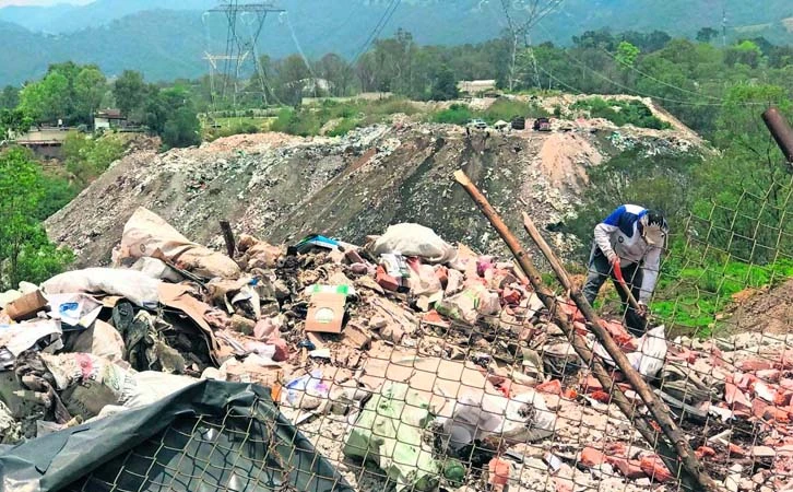 Contaminación en San Mateo Nopala por basurero al aire libre