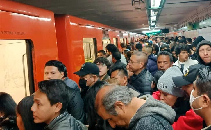 Reportan fallas en el servicio de las Líneas B y 8 del Metro de la CDMX