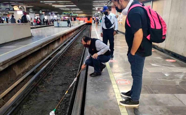 Estaciones del Metro CDMX enfrentan problemas por caída de objetos