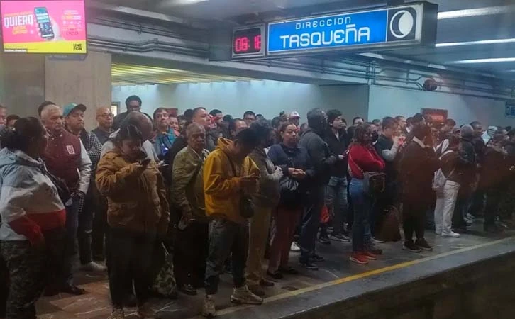 Reportan retrasos en las líneas 2 y 3 del Metro de la CDMX