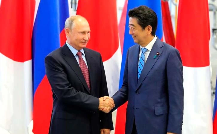 Rusia alerta sobre obstáculo en el tratado de paz con Japón