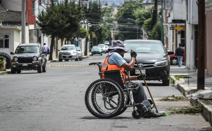 Discapacidad y su impacto en la educación y el trabajo en México