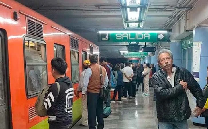 Muere persona electrocutada en la Línea 8 del Metro