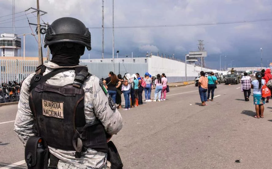 Continúa la vigilancia en penal de Tabasco, motín dejó siete muertos