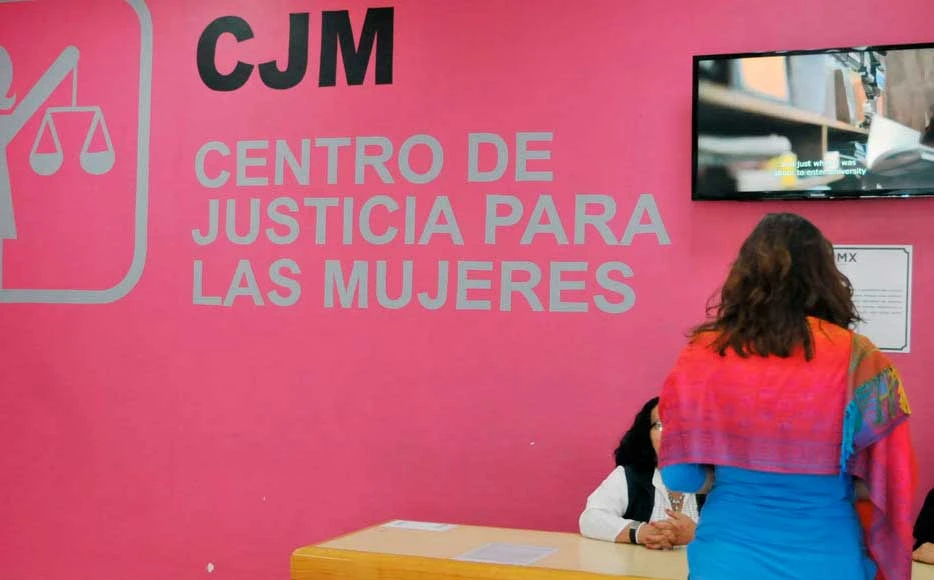 Trabajadoras de Conavim en "limbo" laboral tras extinción de la dependencia