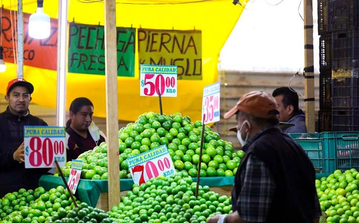 Inflación baja a 3.69 % en la primera quincena de enero