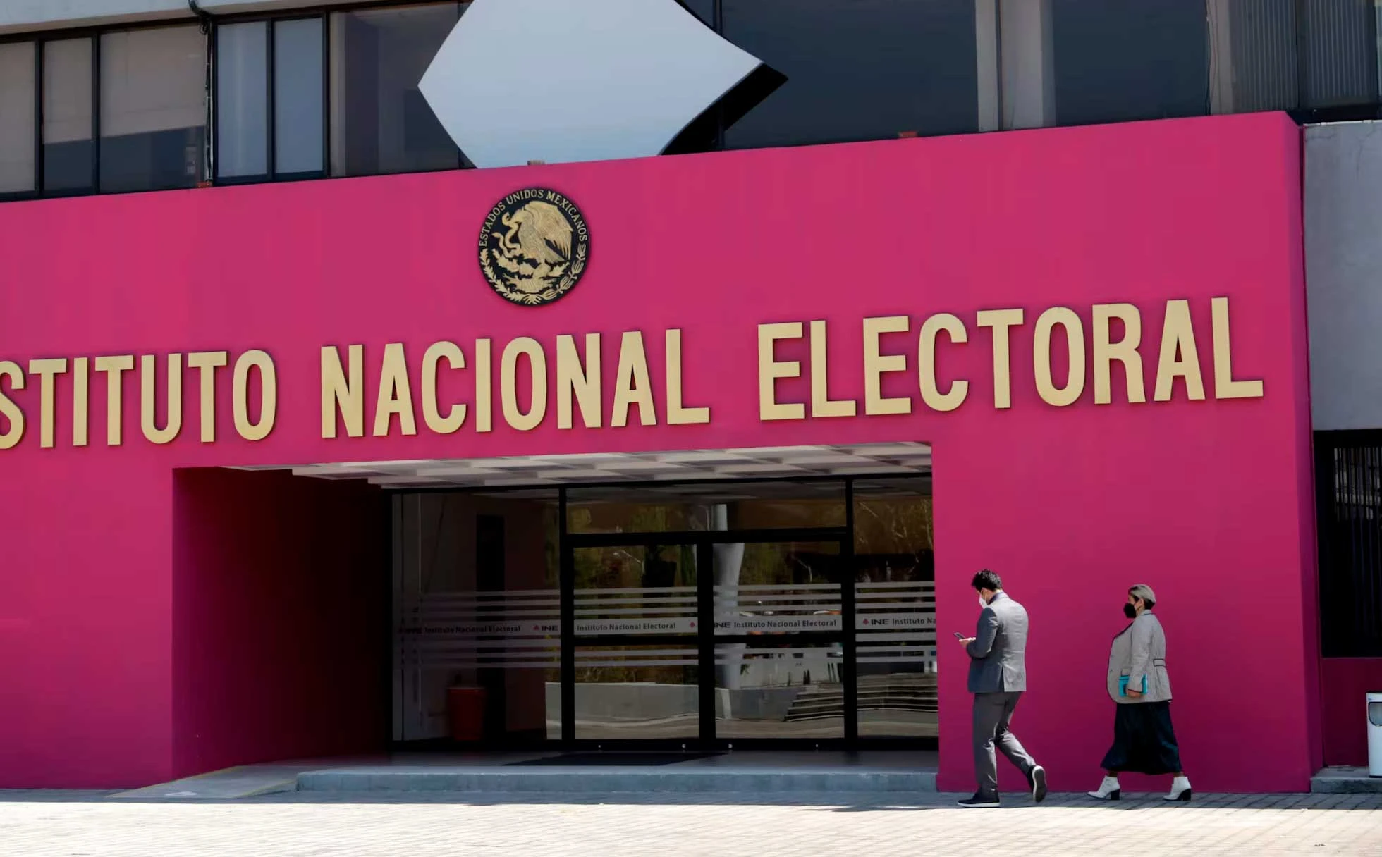 INE acepta boletas para elección jueces y magistrados