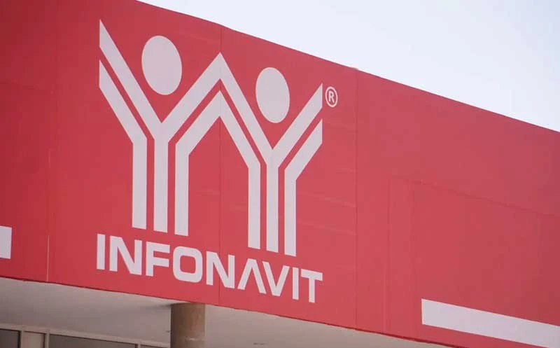 Infonavit denuncia a 160 despachos por despojo y fraude