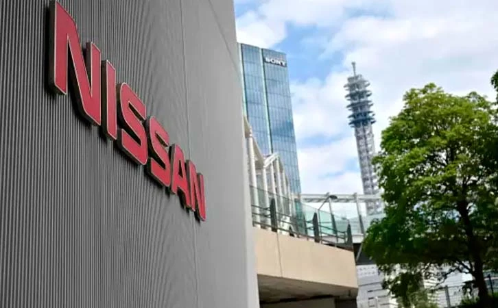 Nissan reduce su capacidad de producción por crisis