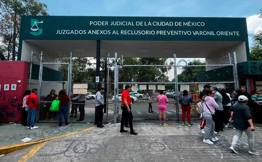 Trabajadores del Poder Judicial realizan bloqueos en la CDMX; exigen aumento salarial