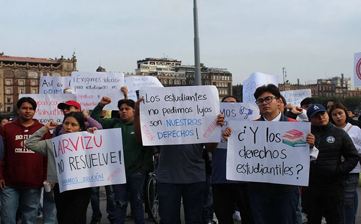 La FNERRR exige solución inmediata a demandas estudiantiles en Ixtapaluca y Oaxaca