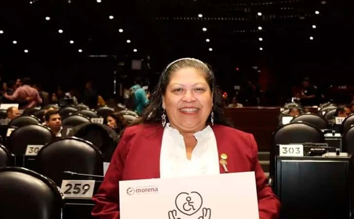 Mientras presume diputada de Morena uso de IA, científicos alertan daño cognitivo