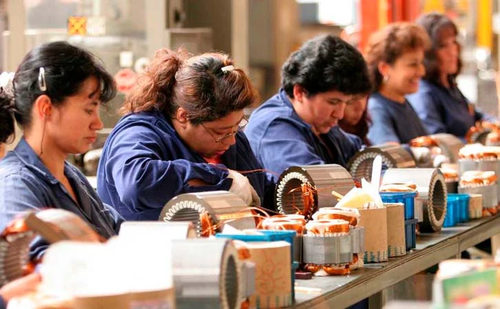 Aumenta brecha de género: 282 mil mujeres salieron del mercado laboral