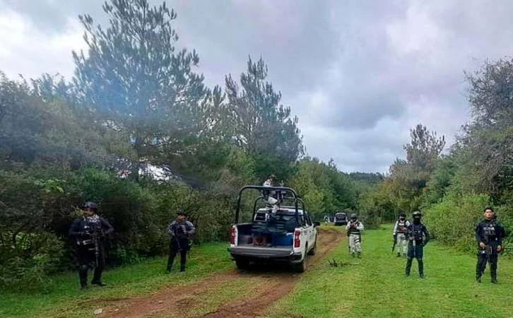 Reportan enfrentamientos armados en Cherán, Michoacán