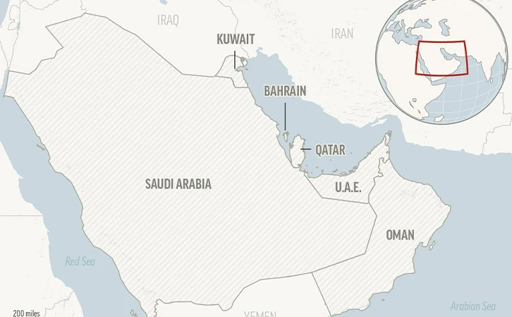 Parlamento de Irán pide cerrar el estrecho de Ormuz