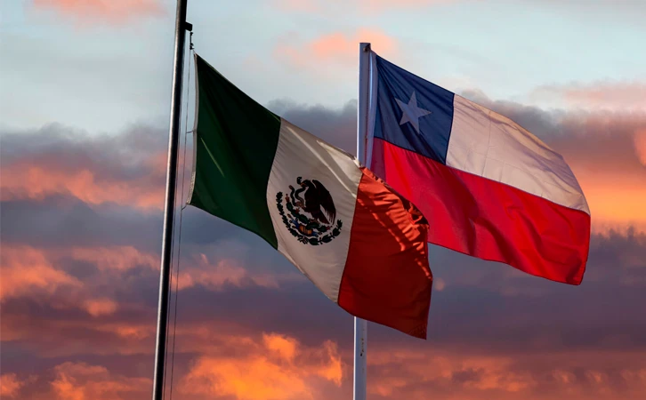 México se alía con Chile y otras naciones para defender la democracia global