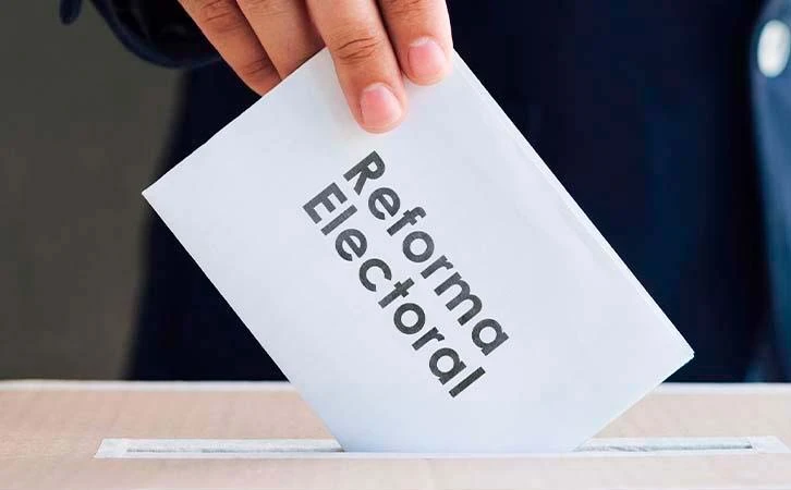 Urge reforma electoral con base en consenso, aseguran exfuncionarios electorales