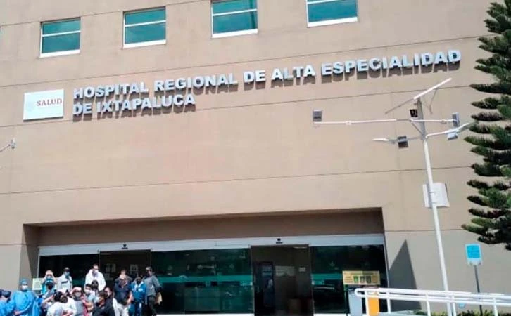 Colapsa techo en Hospital de Ixtapaluca, Edomex