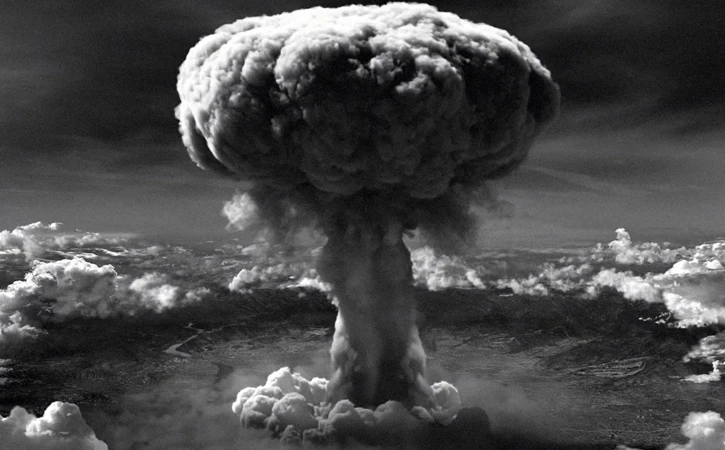 La bomba atómica sobre Hiroshima, el arma del imperio