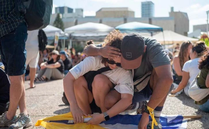 Intensifican manifestaciones en Israel, exigen alto al fuego en Gaza