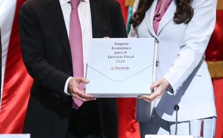 Peligros y contradicciones del PEF 2026