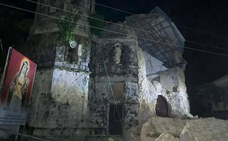 Sismo de magnitud 6.7 sorprende a habitantes de Filipinas