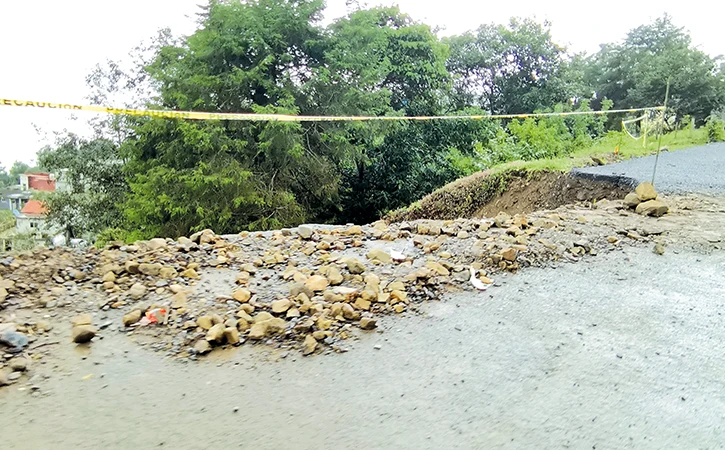 En Hidalgo, sin presupuesto para damnificados por las lluvias