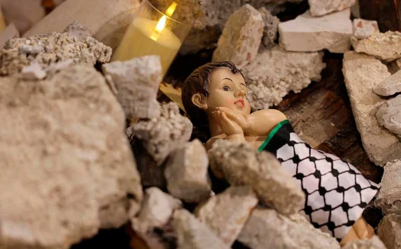 Después de dos años, palestinos recuperan la Navidad en Belén