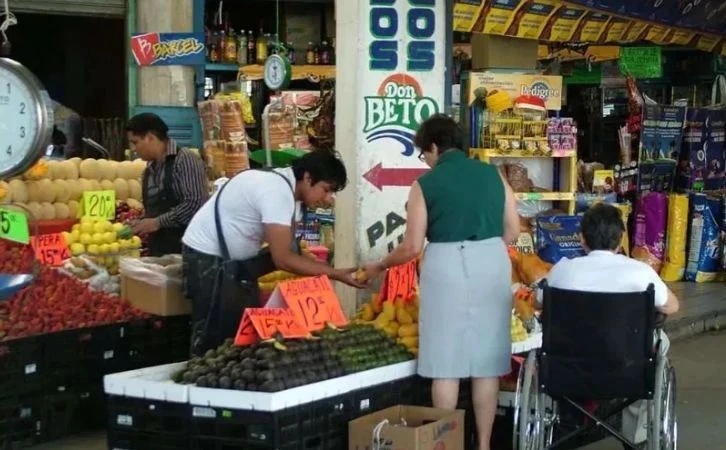 Casi 33 millones de personas trabajan en la informalidad en México