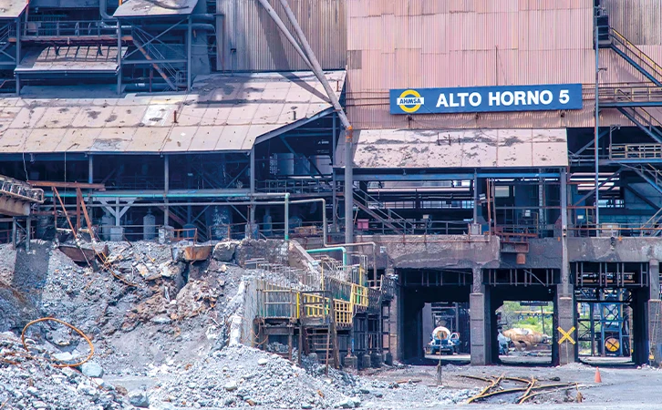 El cierre de AHMSA en Monclova, mineros en el abandono